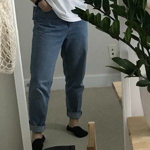 Vintage High Waisted Mom Jeans in 29